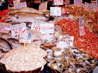 Find fresh lobster at Pike Place Market